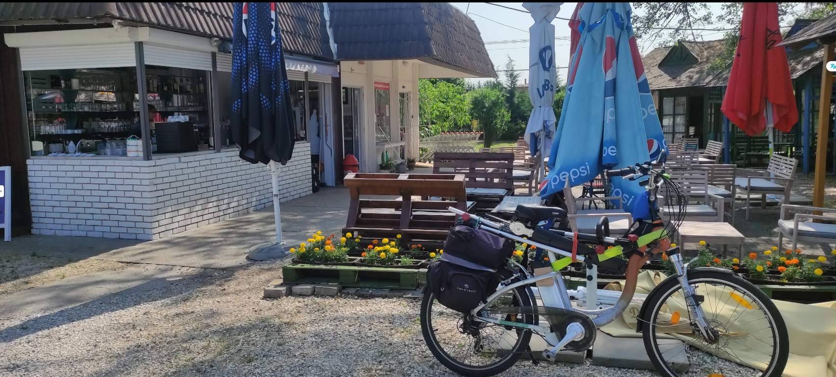Ladányi ABC és Sörkert kerthelyisége Balatonmáriafürdőn, a Balaton déli partján